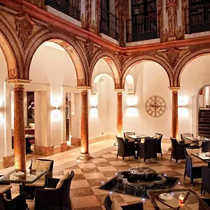 **** Hotel Eurostars Patios De España