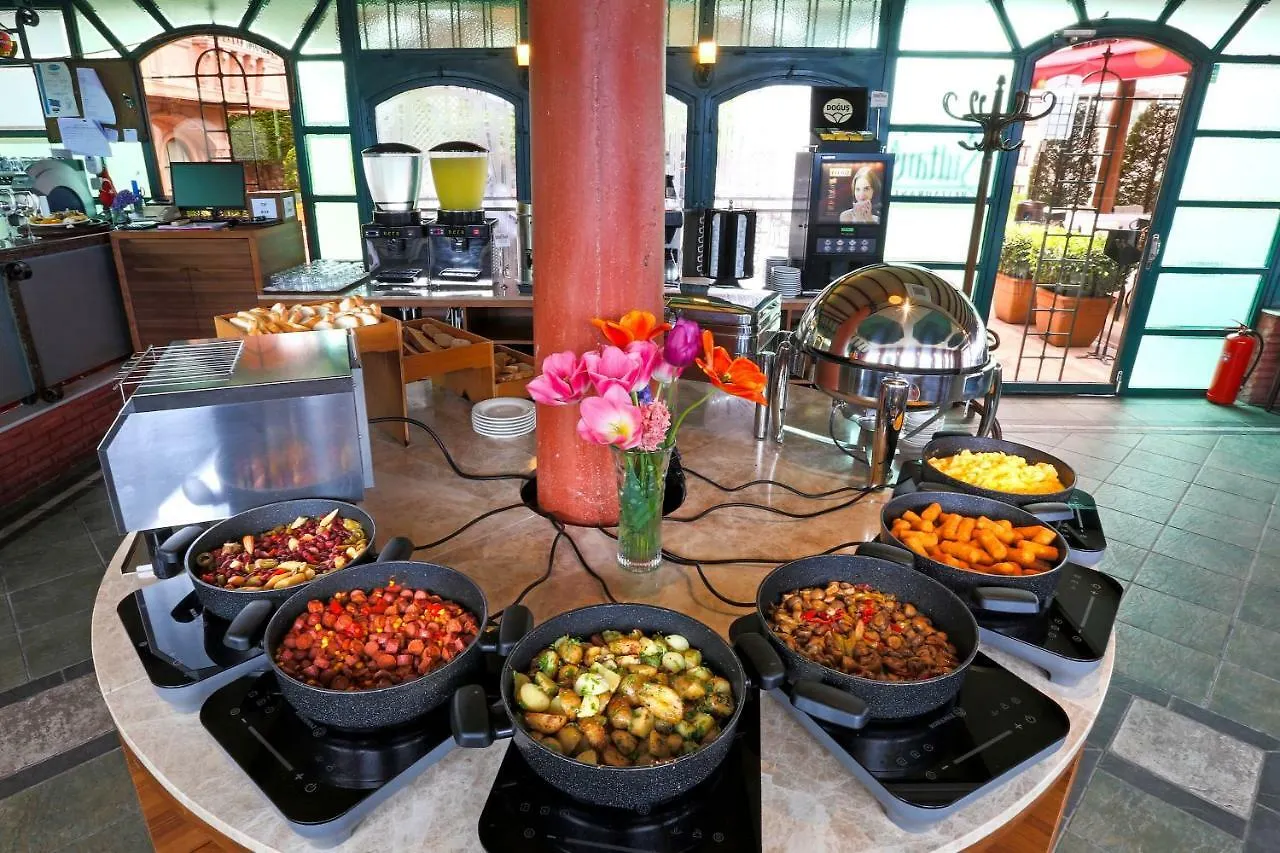 Sultanahmet Palace Hotel Istanbul